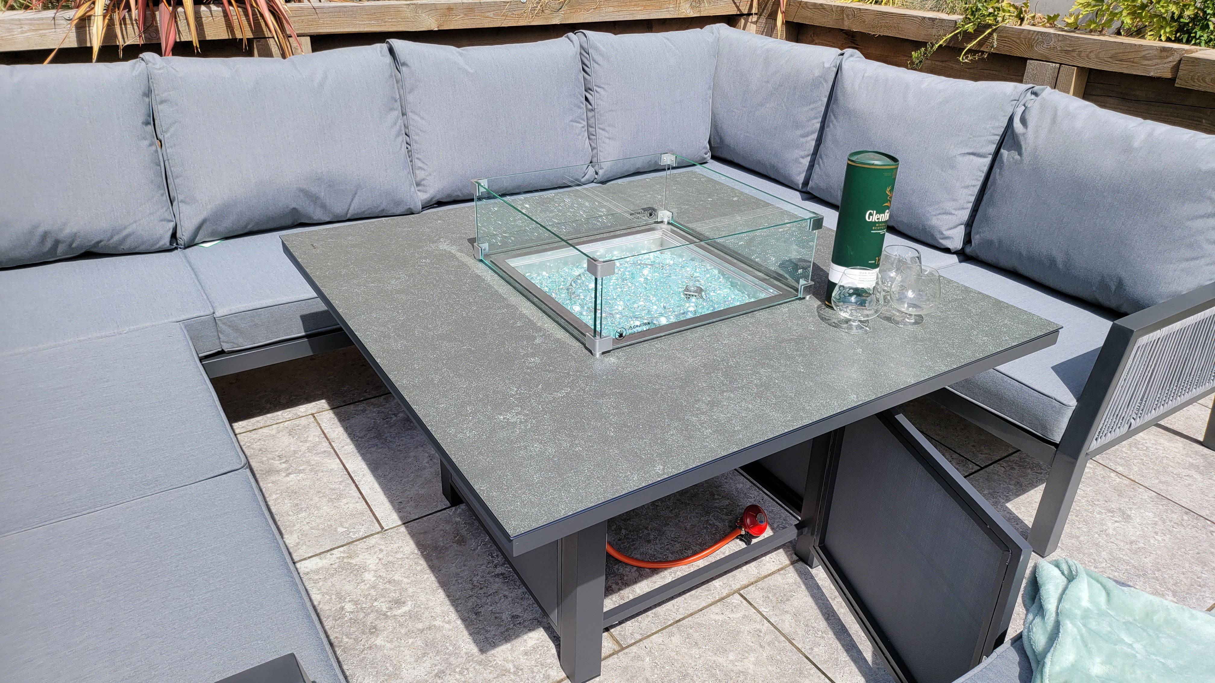 BETTINA U shape with Gas Fire Pit