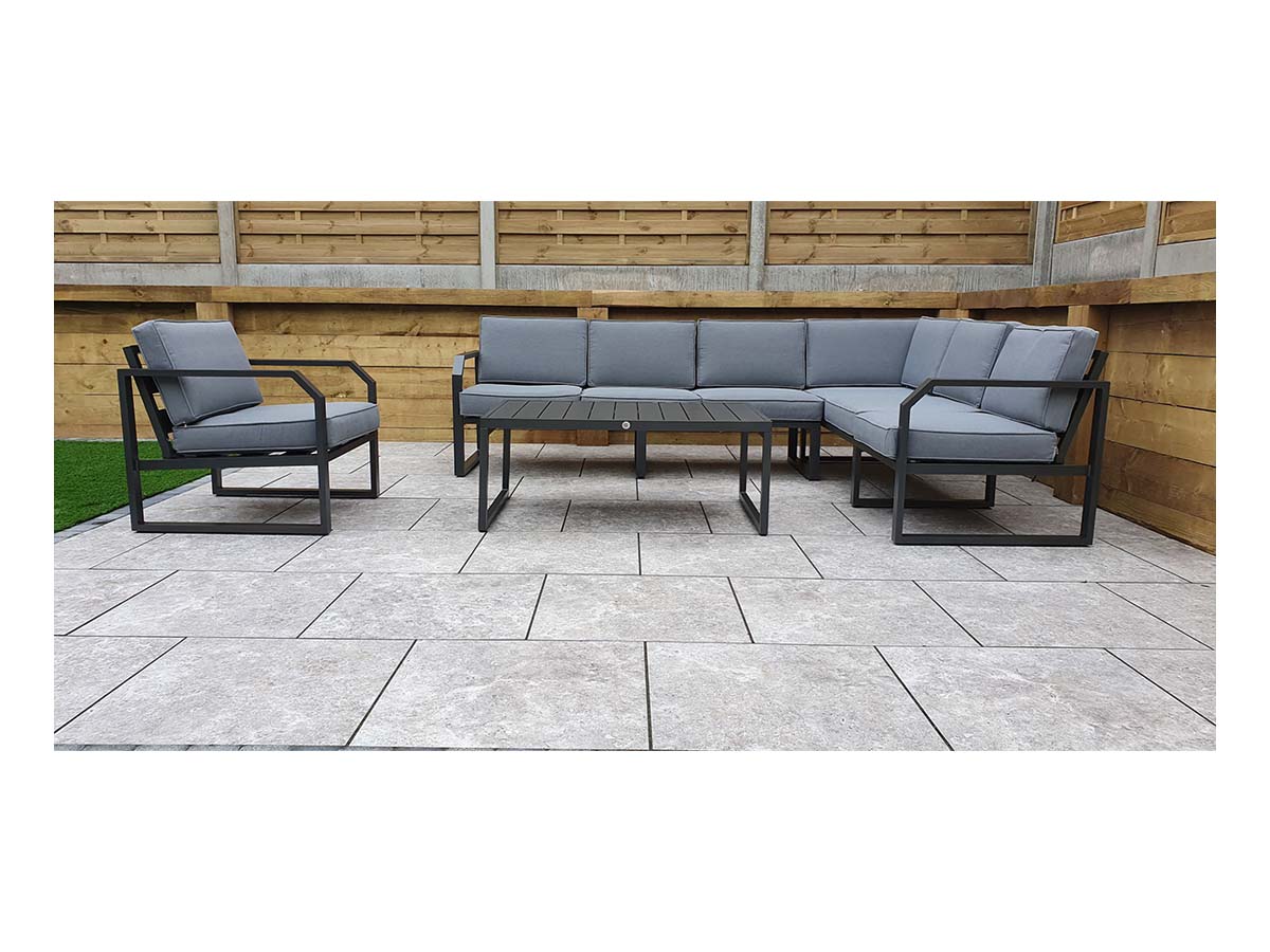 ALARNA Corner Sofa Grey in grey powder coat