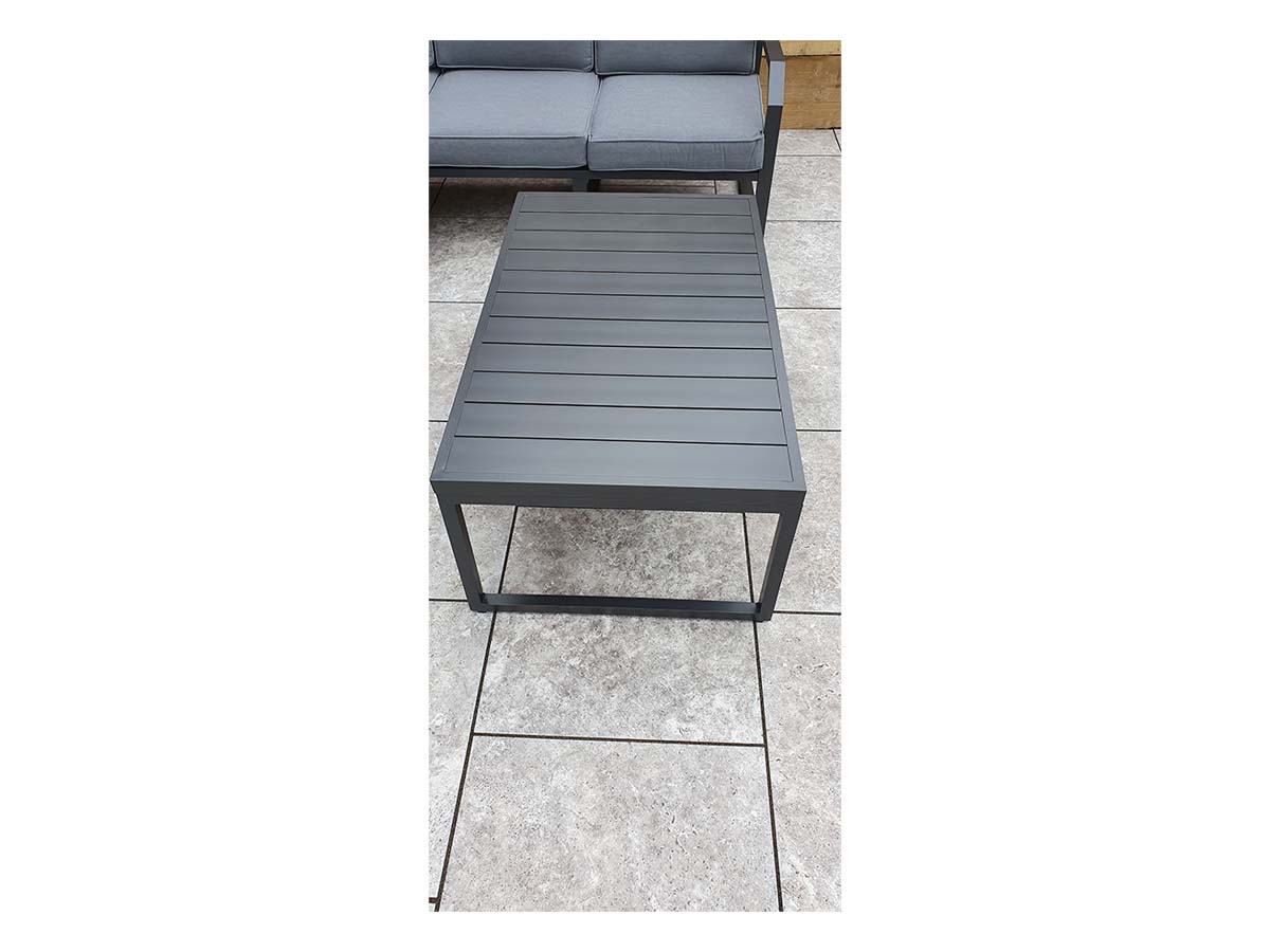 ALARNA Corner Sofa Grey in grey powder coat