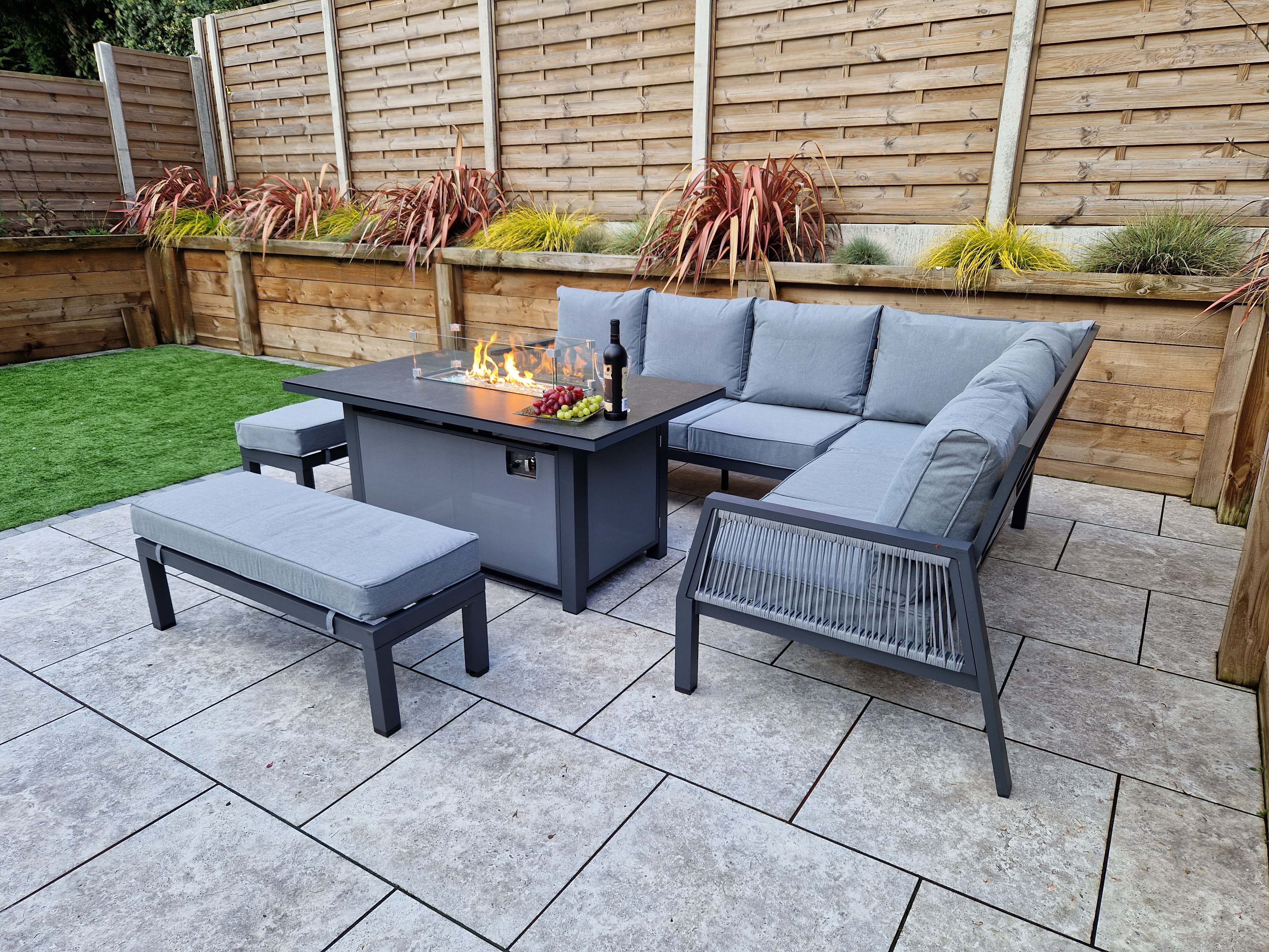 BETTINA Bettina corner dining with gas fire pit